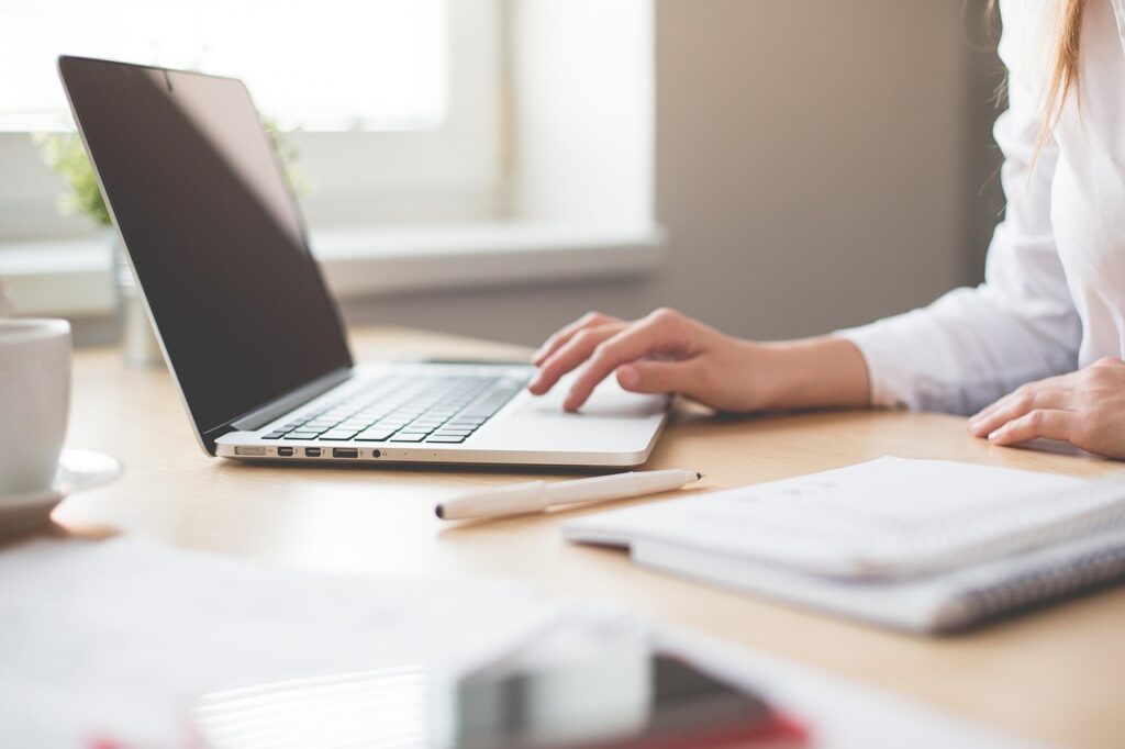 ¿Qué nivel de Word y Excel necesito para el examen de Auxiliar Administrativo del Estado?